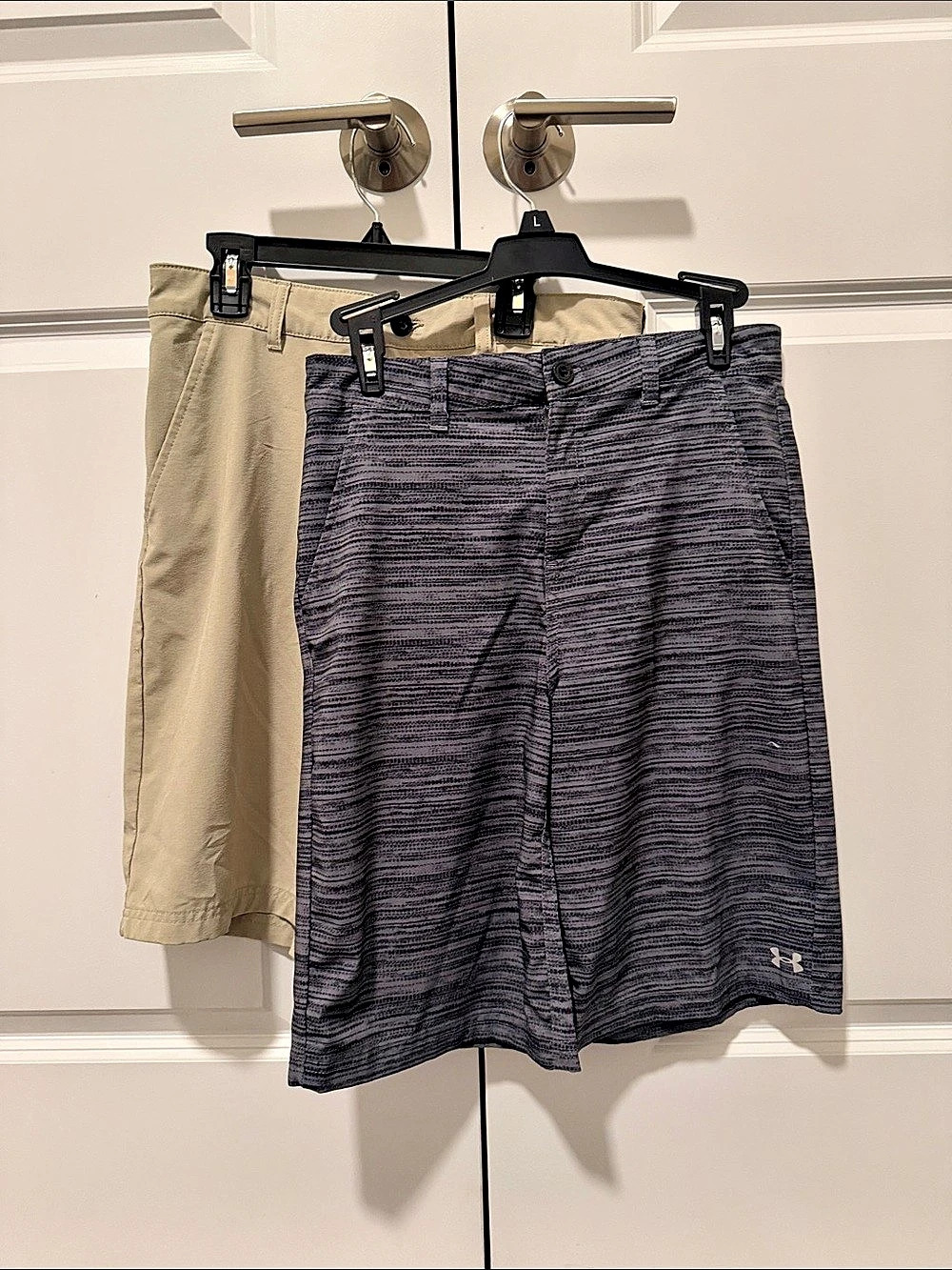 Under Armour Boys Match Play / Showdown Golf Shorts 2-Pack Gray & Beige